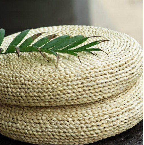 Futon straw thickened tatami tea ceremony round cushion chair cushion bay window cushion meditation sitting kneeling worship cushion meditation meditation cushion