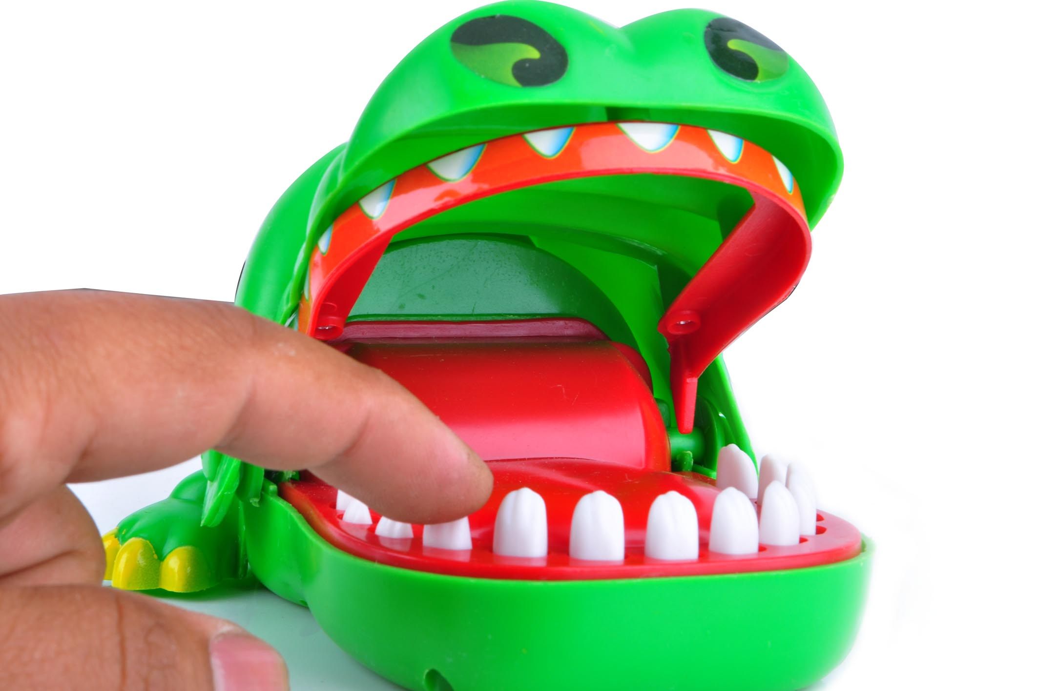 ����˹�ƾߴ���С��Ʒwj- 09