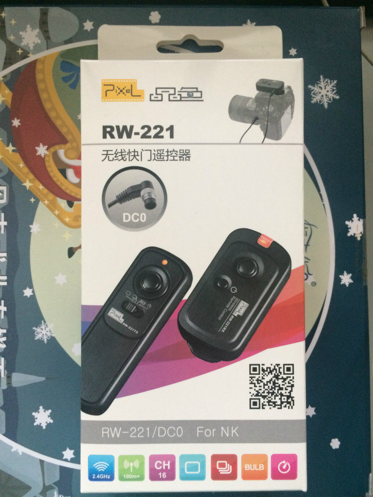 The product color RW-221DC0 is suitable for Nikon D810 D800 D800 D3S D3S D700 wireless shutter remote control