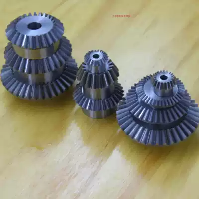 Fine roller bevel gear 90 degree bevel gear carbon steel 1 to 1 Bevel gear support customized factory direct sales