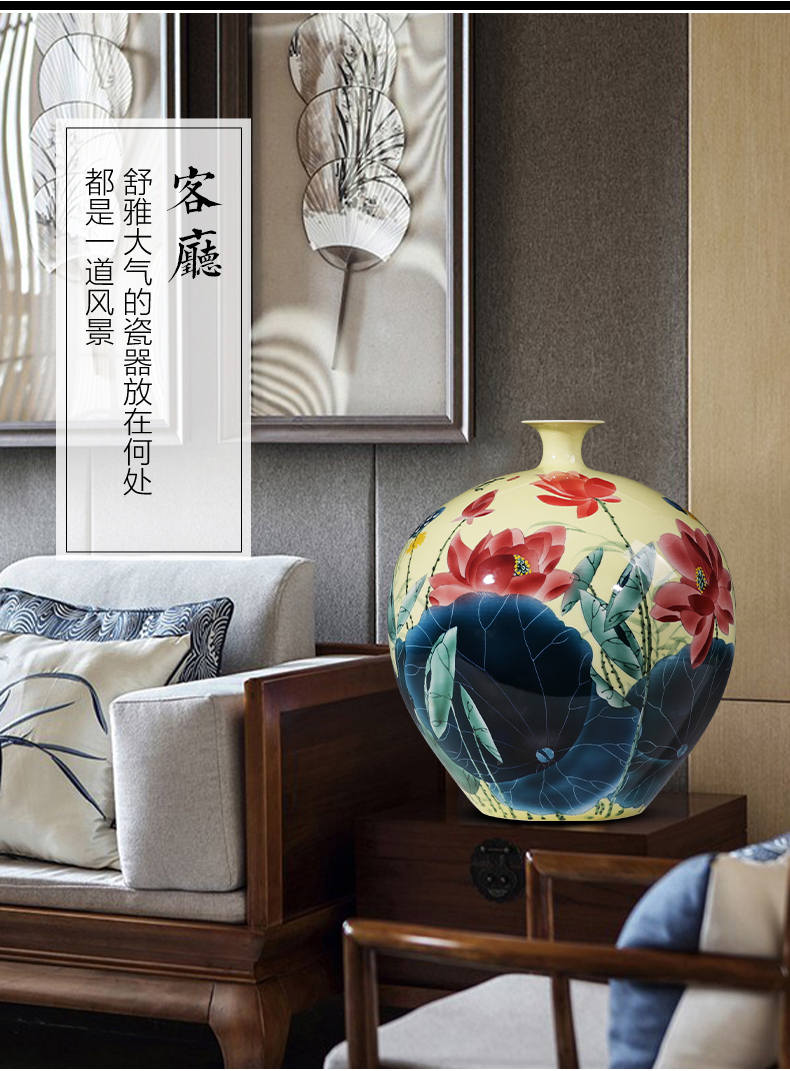 Jingdezhen ceramic vase hand - made lotus pomegranate furnishing articles sitting room of the new Chinese style household adornment porcelain bottle bottle