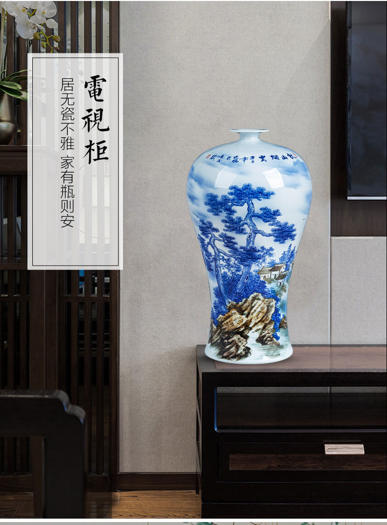 Blue and white porcelain of jingdezhen ceramics hand - made large new sitting room of Chinese style household decorative porcelain vase landing furnishing articles