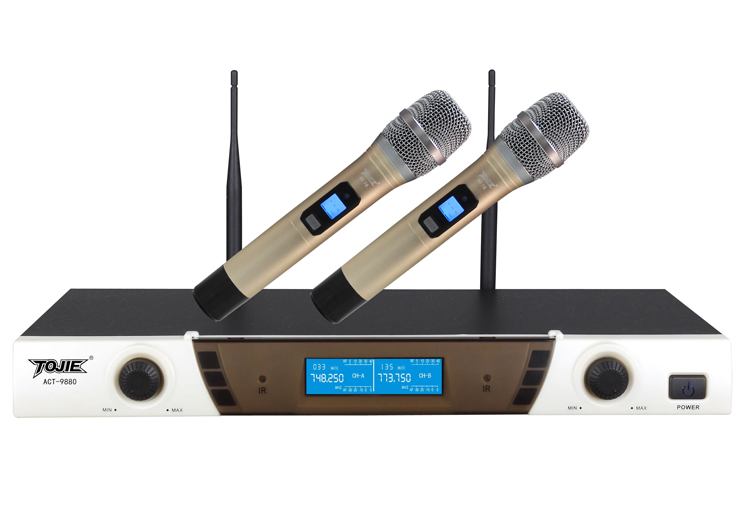 Original Taiwan TOJIE Tuojie ACT-9880 M-78 new one drag 2 infrared U segment wireless smart microphone