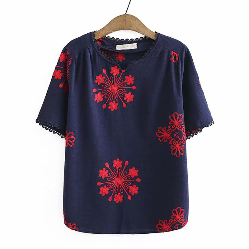 Large Size Dress Middle-aged Embroidered Short Sleeve Blouse Summer Fashion Middle Aged Mom T-Shirt Summer 50 T-Shirt Cotton
