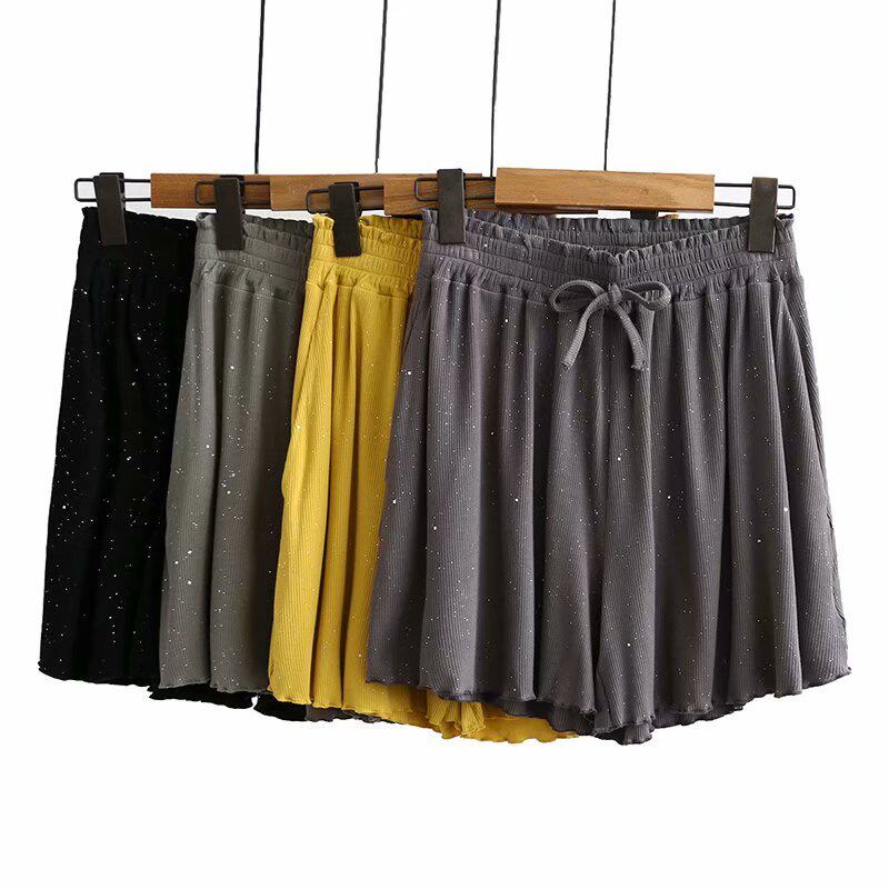 Summer clothing new large size women's clothing 2020 middle-aged mother high waist bright sparkling flower bud shorts summer fat mm hot pants