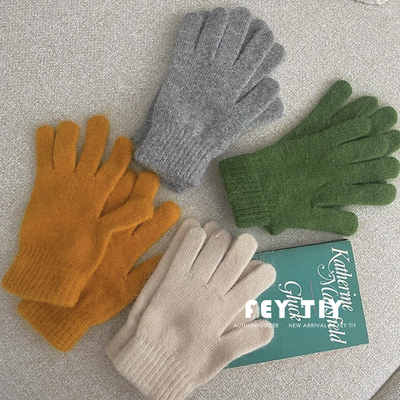 taobao agent Keep warm knitted gloves