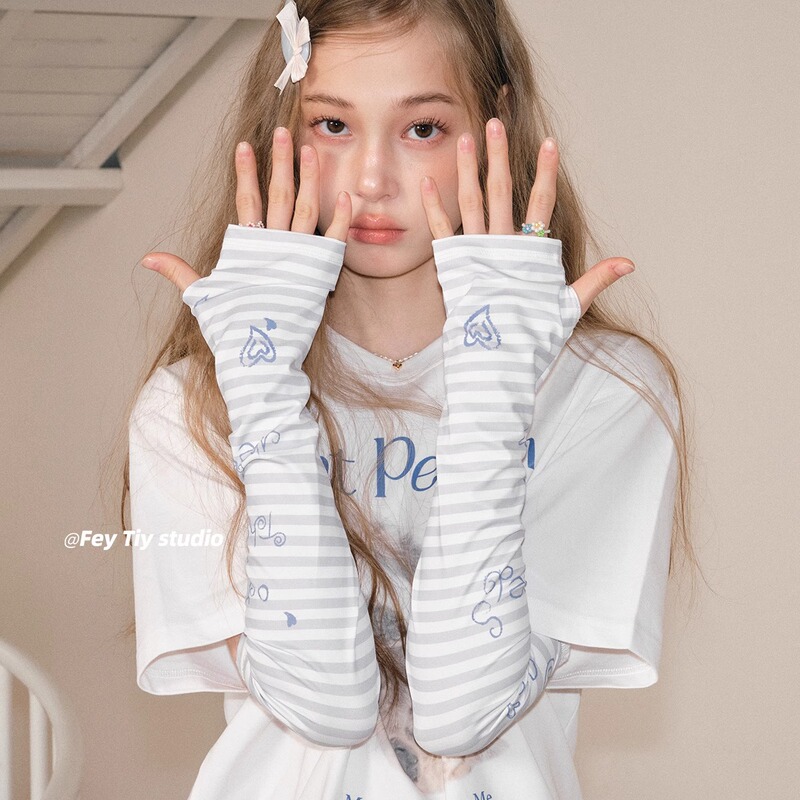 Feytiy Ice Cool~ Original Hand-Painted Sun Protection Ice Sleeves for Going Out, Driving, Cycling, Uv Protection Sleeves for Women