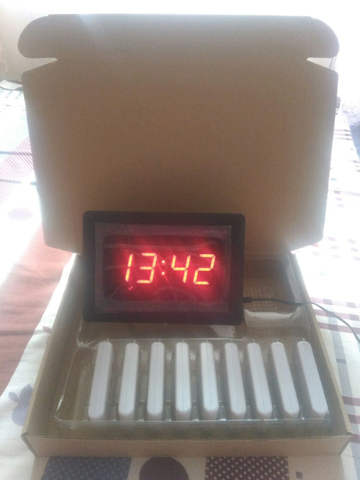 Bring the clock 4 bits to show the server called the server