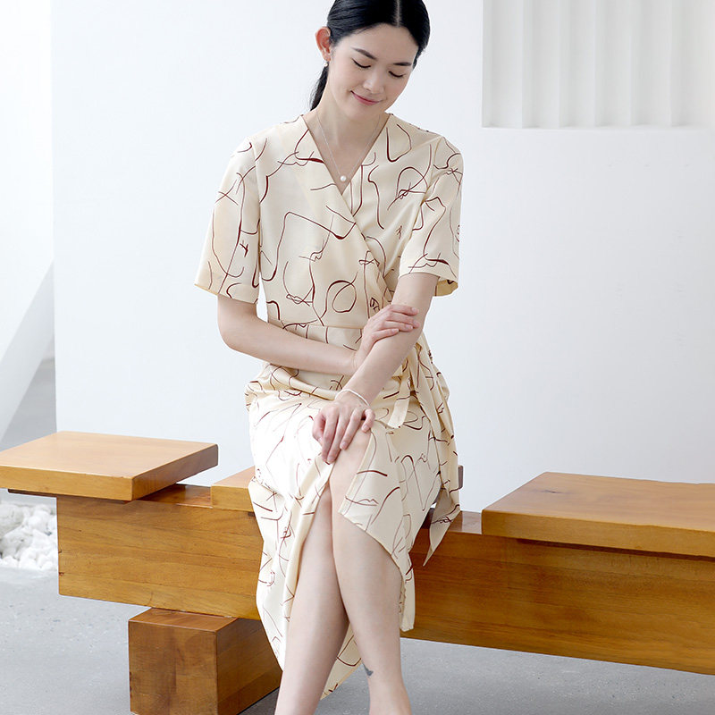 Monastery Mountain Wen also curled abstract art print 19 mmi pearl satin cable-stayed lace in the middle of the summer