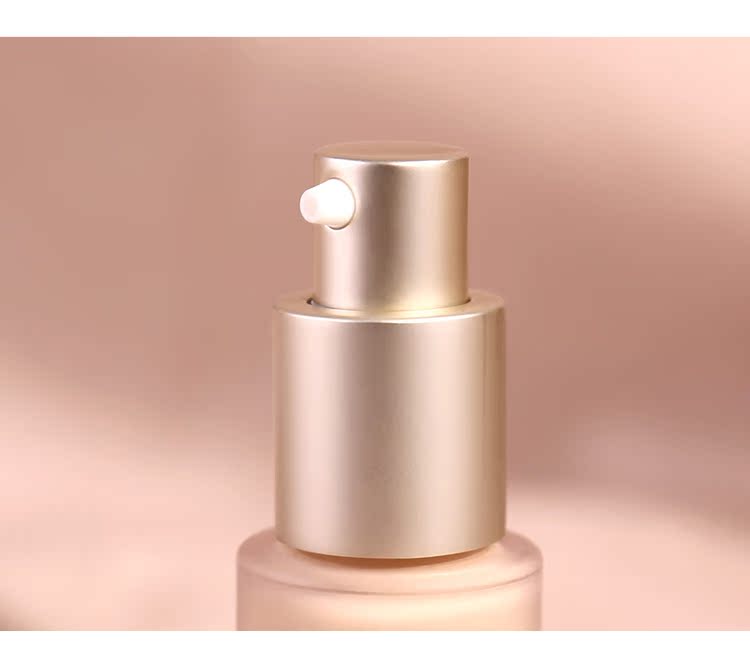 Kem dưỡng ẩm Sayishop màu cam Judydoll dưỡng ẩm giữ ẩm không dễ tẩy trang kem dưỡng cơ kiểm soát dầu - Nền tảng chất lỏng / Stick Foundation cushion cho da mụn