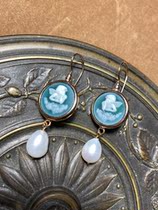 Italy m c sterling silver gold-plated ceramic cameo angel pearl ear hook 880 deposit 440