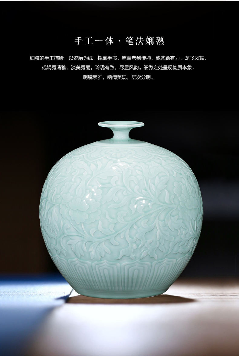 The jingdezhen ceramics by hand throwing carve shadow blue bottles of wine porch home furnishing articles
