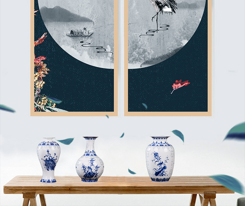 Jingdezhen ceramics and exquisite painting of flowers and blue and white porcelain vase household adornment of I and contracted wine study furnishing articles