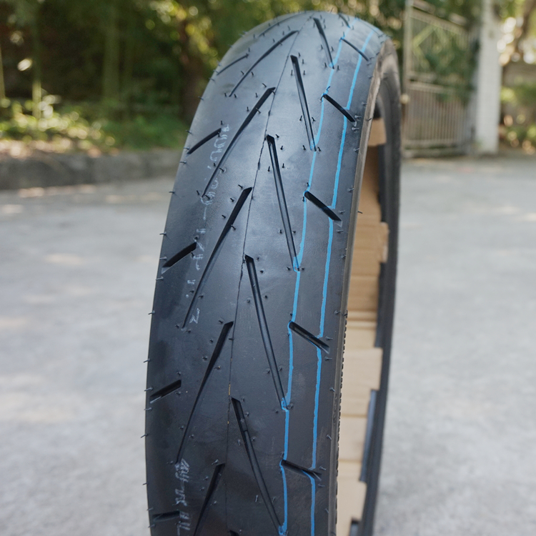 Locomotive Outtire 100 80-17 High Speed Vacuum Tire Money Chiang Dragon Front Tire