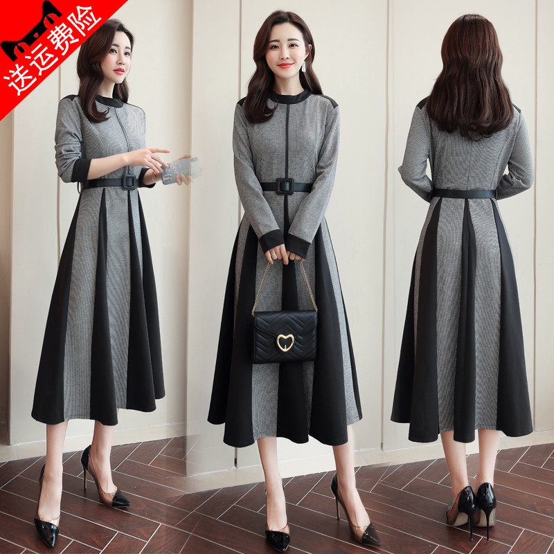 Long sleeve knitted foreign dress with long version 2021 Fall women's new temperament to collect waist retro-style early autumn dresses