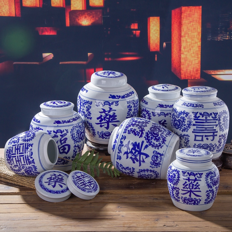 Jingdezhen blue and white ceramic sealed jar storage jar Chinese herbal medicine jar tea jar large, medium and small hi-word altar