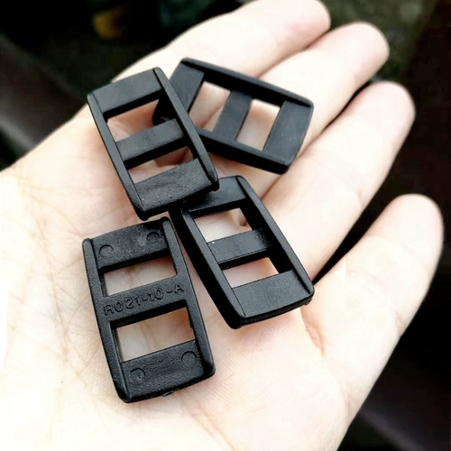 Пластиковая ежедневная скрежетная пряжка 1 см ежедневная пряжка с тремя пряжками ремень камеры японские персонажи 1.5 Юань 2