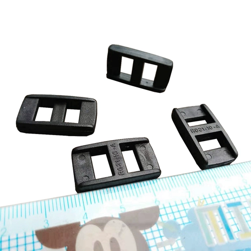 Пластиковая ежедневная скрежетная пряжка 1 см ежедневная пряжка с тремя пряжками ремень камеры японские персонажи 1.5 Юань 2