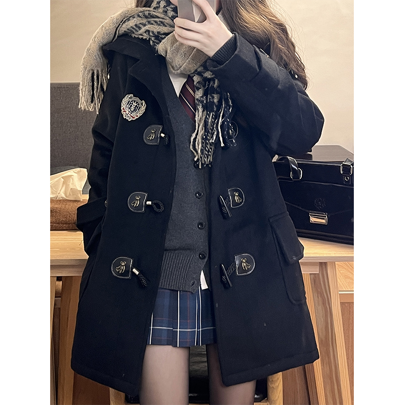 Flowers one thousand Pig Original Academy Wind Horn Buttons Big Coat Overcoat Winter Black Ladies Wool Jk Uniform in the long style coat-Taobao