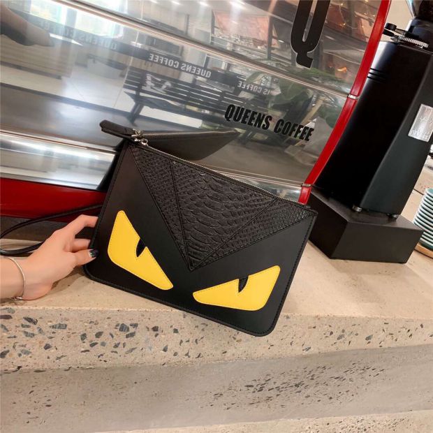 Little Monster Eye Clutch 2018 New Leather Envel Ly hợp Túi thông thường Dung lượng lớn Ly hợp Túi da Nam và nữ - Túi của con người túi xách chanel