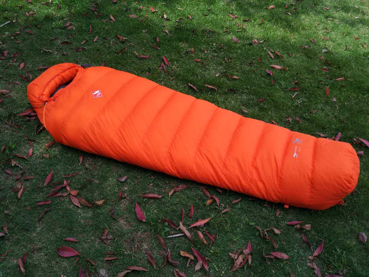 Huawei 2017 edition of travel feather sleeping bag velvet adult winter outdoor Lcw900 comfortable warming