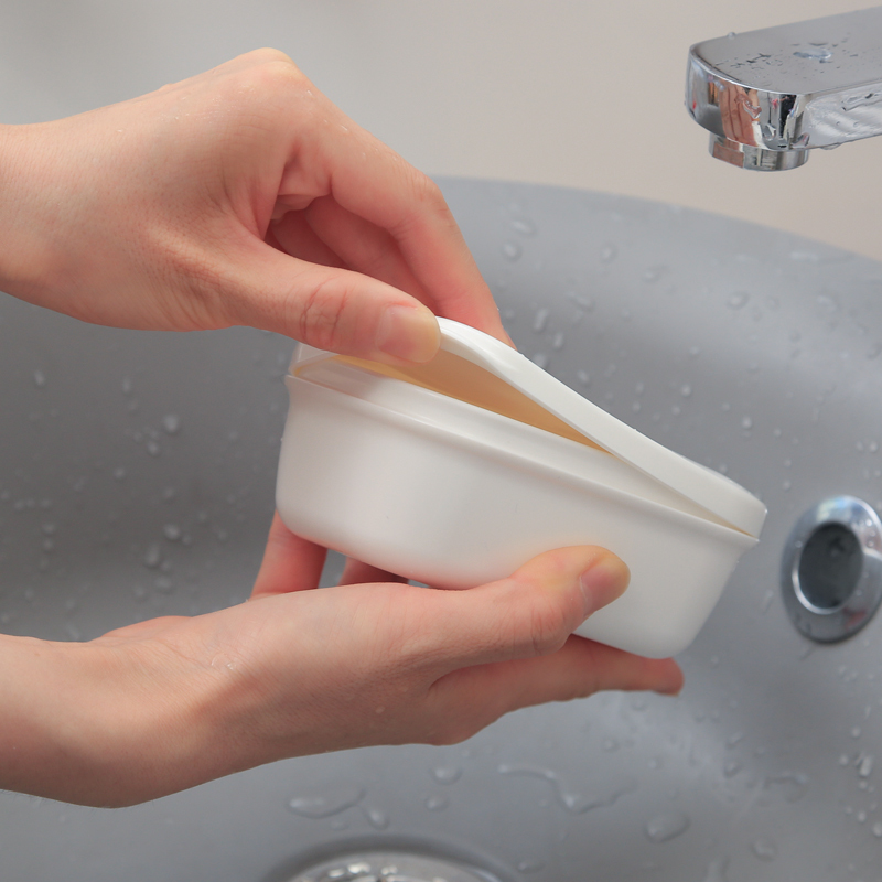 Japan imported travel portable soap box sealed drain with cover soap box toilet bathroom household soap box