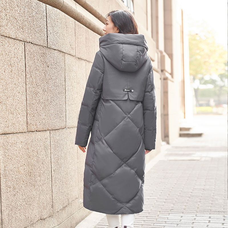 Chericom 千仞岗 18年商场同款 女式长款连帽羽绒服 聚划算+天猫优惠券折后￥399包邮（￥589-190）3色可选