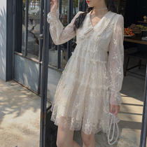 Plum cooked cute sweet lapel lace dress female high waist 2021 autumn French embroidery lace princess dress