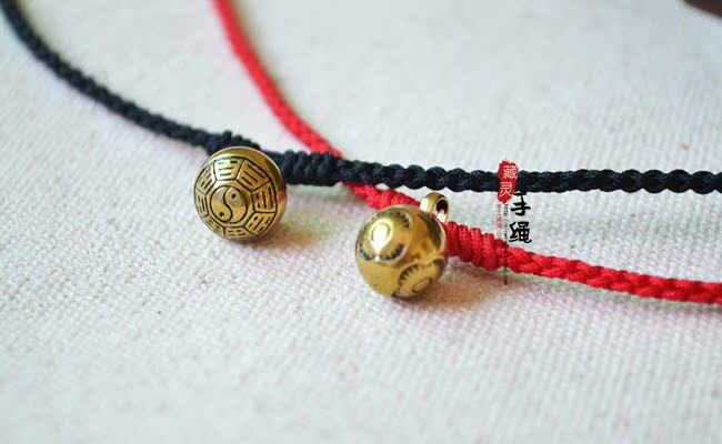 [Wang Caihua 祛 驱 驱 好]] Brass Zodiac năm sinh Vòng tay vòng chân dây đỏ lắc chân nữ handmade