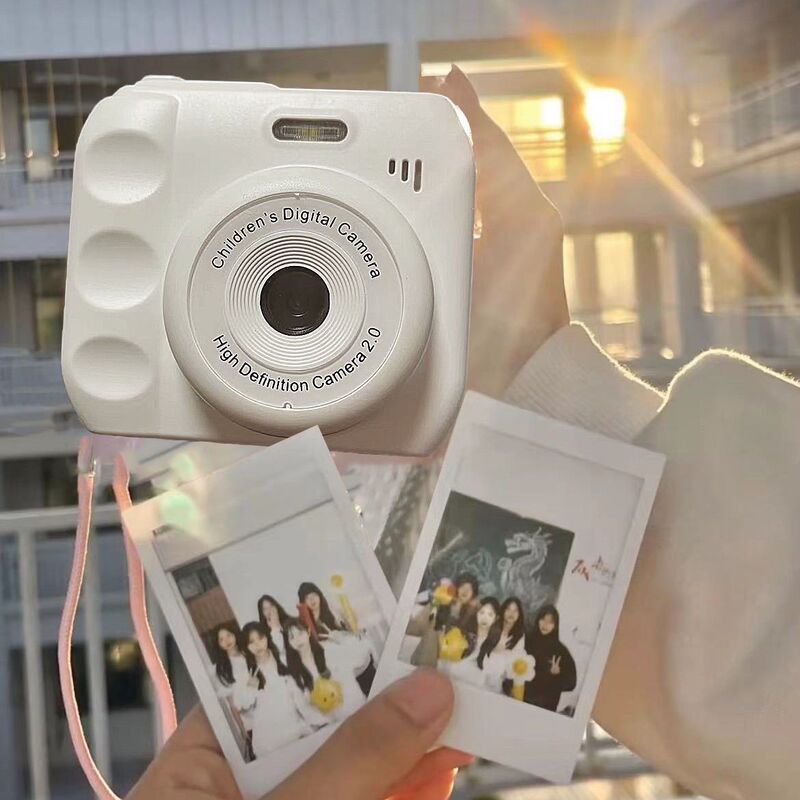 Self-Printing Instant Camera Digital Camera for Campus Students, Instant Camera That Can Take Photos and Transfer Them to Mobile Phones Self-Printing Instant Camera Digital Camera for Campus Students, Instant Camera That Can Take Photos and Transfer Them to Mobile Phones