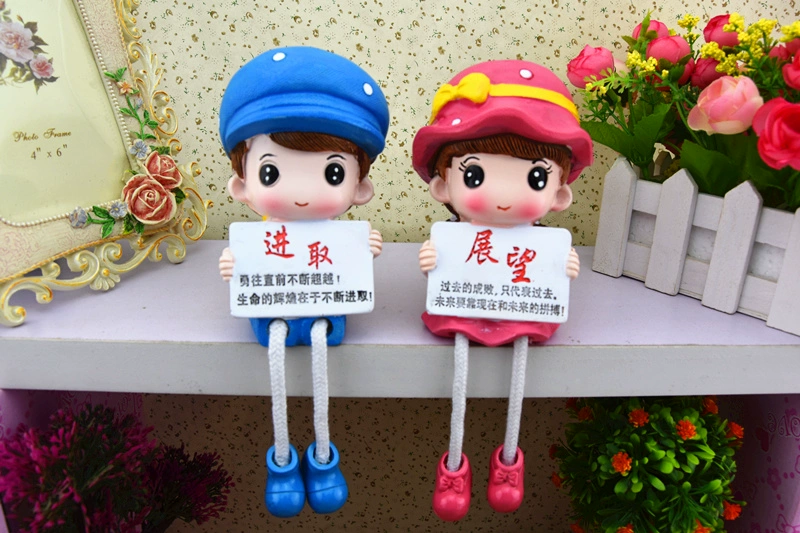 Inspirational học trang trí món quà sinh viên sáng tạo món quà sinh nhật dễ thương couple doll home phòng khách nghiên cứu trang trí