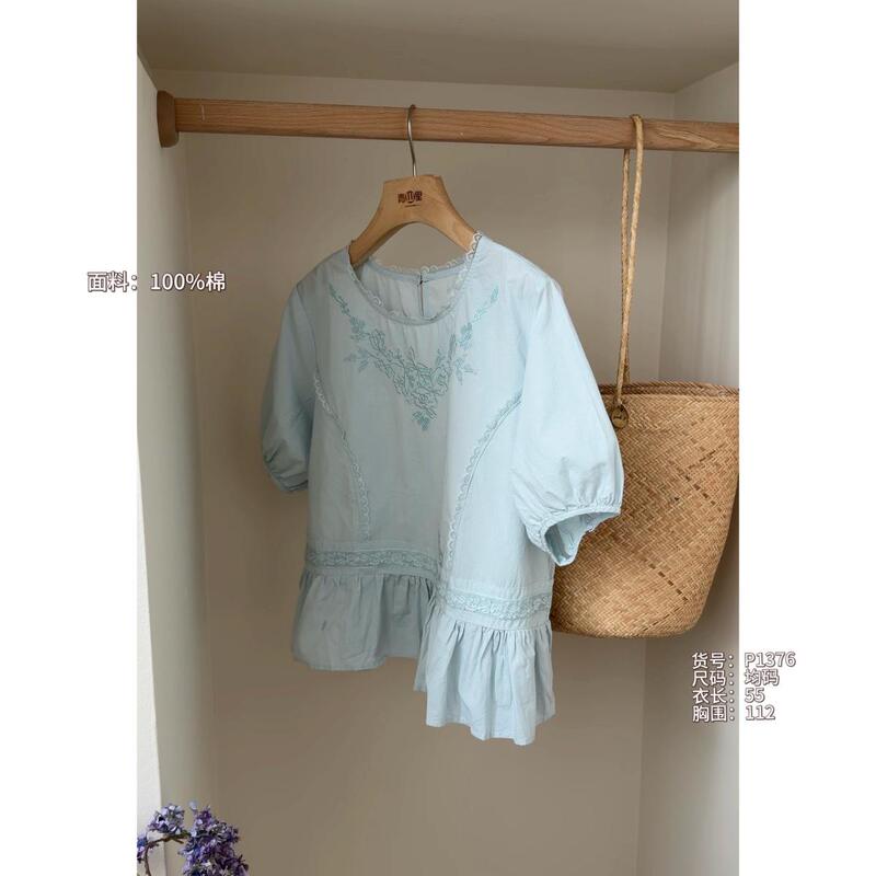P1376-100 Cotton Korean Style Design Lace Embroidery Short-Sleeved Top 2026 Summer New Style Blouse for Women P1376-100 Cotton Korean Style Design Lace Embroidery Short-Sleeved Top 2026 Summer New Style Blouse for Women