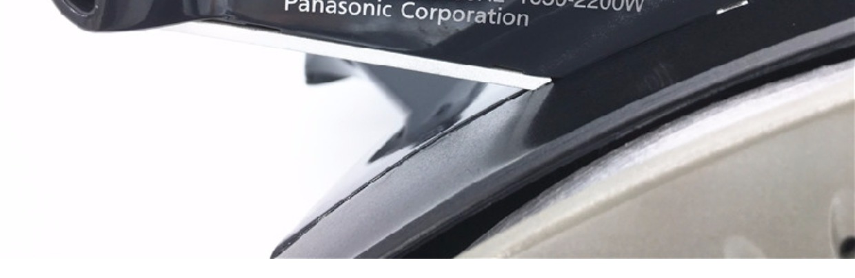 bàn là cây philips gc518 Nhật Bản nhập khẩu Bàn ủi hơi nước gia đình Panasonic công suất cao cầm tay ủi quần áo điện W950A - Điện sắt giá bàn ủi