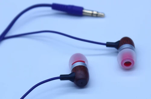 Сплошная древесина Billy Shell Человеческий голос высокой свежо страсти, переносимый в ухе и затычках для мобильного телефона