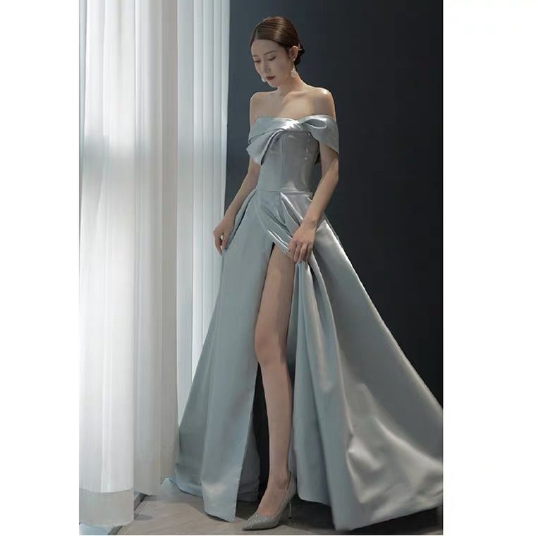 Light blue satin one-shoulder evening dress temperament bride toast dress party stage performance host dinner dress