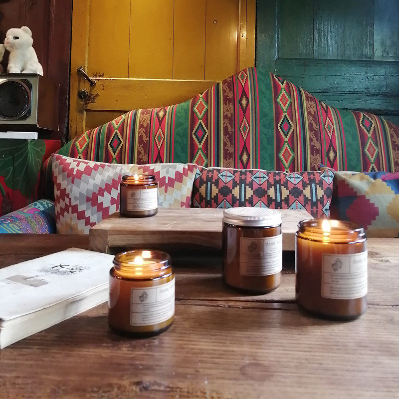 Fragrant Lavender Candle hand candle accompanied by hand gift Minjuku Café decorated with scented candle Home Fragrance