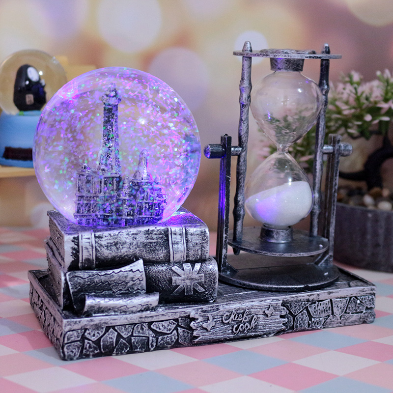 Creative Paris Hourglass Christmas gift Female crystal ball music box Eiffel Tower ornaments Snowflake music box