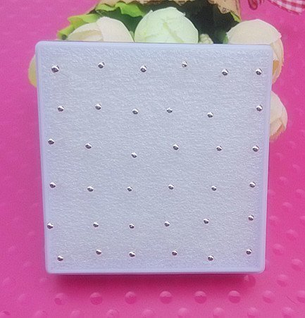 Factory direct mini round head ear stick glossy ball 18 pairs a whole box of gold and silver peas small stud earrings