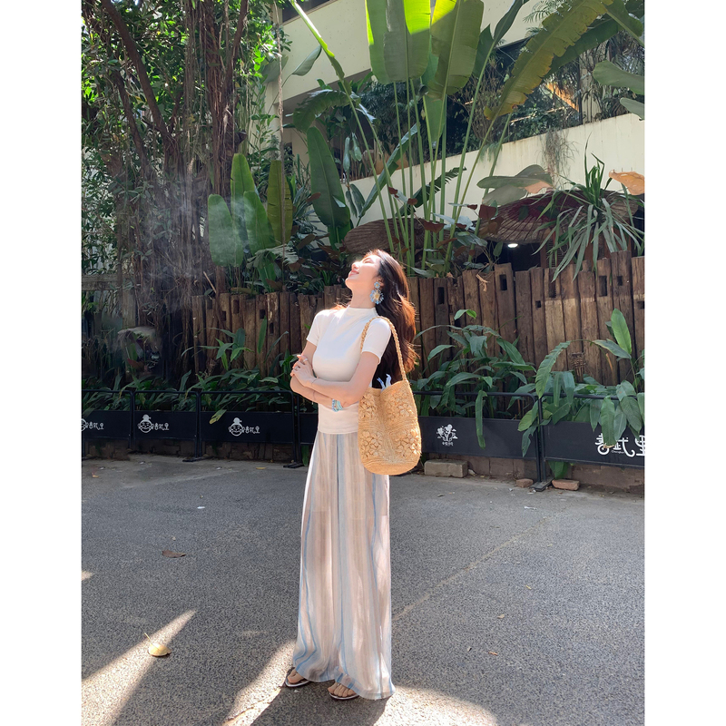 Mulvan Striped Moment Gradient Blue Loose Casual Pants for Women, Lazy Style, Thin, Slimming, Straight Wide-Leg Pants Mulvan Striped Moment Gradient Blue Loose Casual Pants for Women, Lazy Style, Thin, Slimming, Straight Wide-Leg Pants