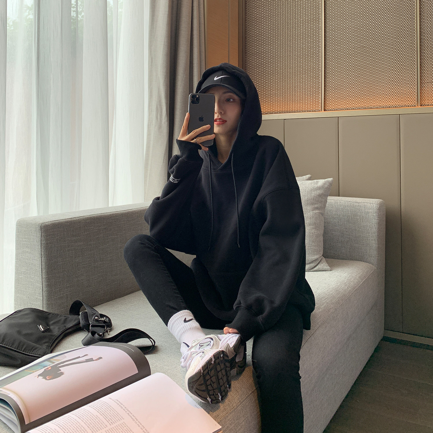 MULVAN Hooded Sweatshirt Women 2022 New Spring and Autumn Casual Black Loose Korean Edition Lazy Versatile Jacket Tide