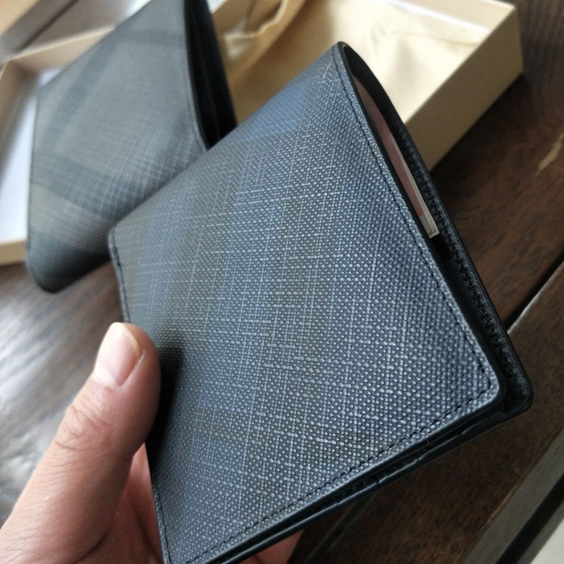 First-Layer Leather Classic Men's Smoky Plaid Short Wallet with Calfskin Lining, Blue-Gray Genuine Leather Wallet First-Layer Leather Classic Men's Smoky Plaid Short Wallet with Calfskin Lining, Blue-Gray Genuine Leather Wallet
