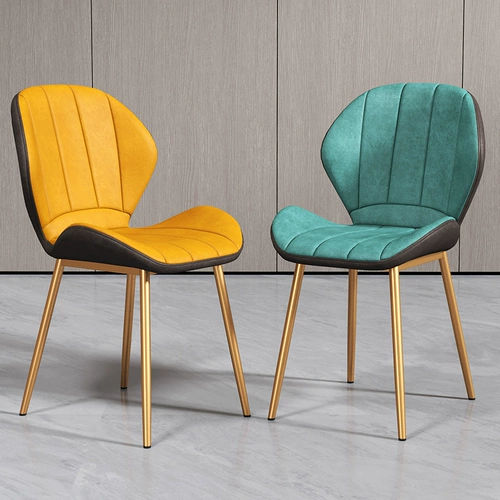 Северные легкие роскошные обеденные стулья для домашнего спинка европейские интернет -столы и стулья