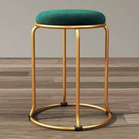 Золотая нога зеленый бархат