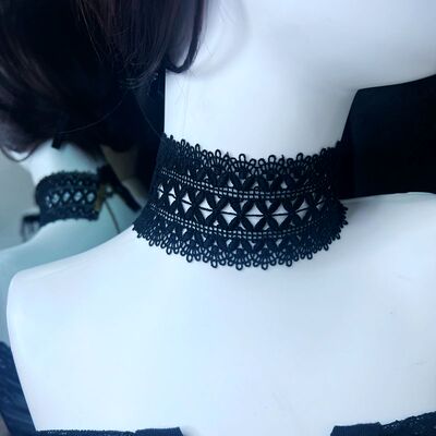 taobao agent Black necklace, choker, short chain for key bag , 2022 collection, floral print, lace dress