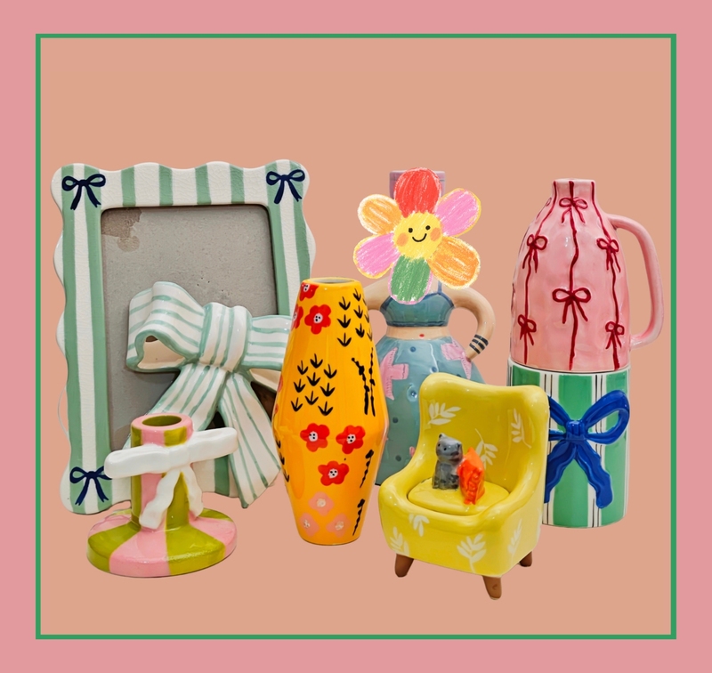 Export Surplus Stock: 3D Embossed Hand-Painted Floral Bow Ceramic Photo Frame Vase Candle Holder Home Decor Export Surplus Stock: 3D Embossed Hand-Painted Floral Bow Ceramic Photo Frame Vase Candle Holder Home Decor