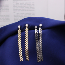 Korean temperament OL stream long ear clamp ear hole ear accessories female clip false ear nails anti-allergy and pain-free adjustable