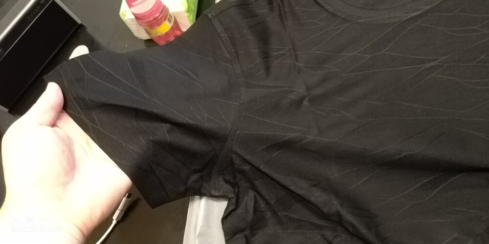 劲霸短袖修身版纯棉净色基础款男士衣服短袖T恤!