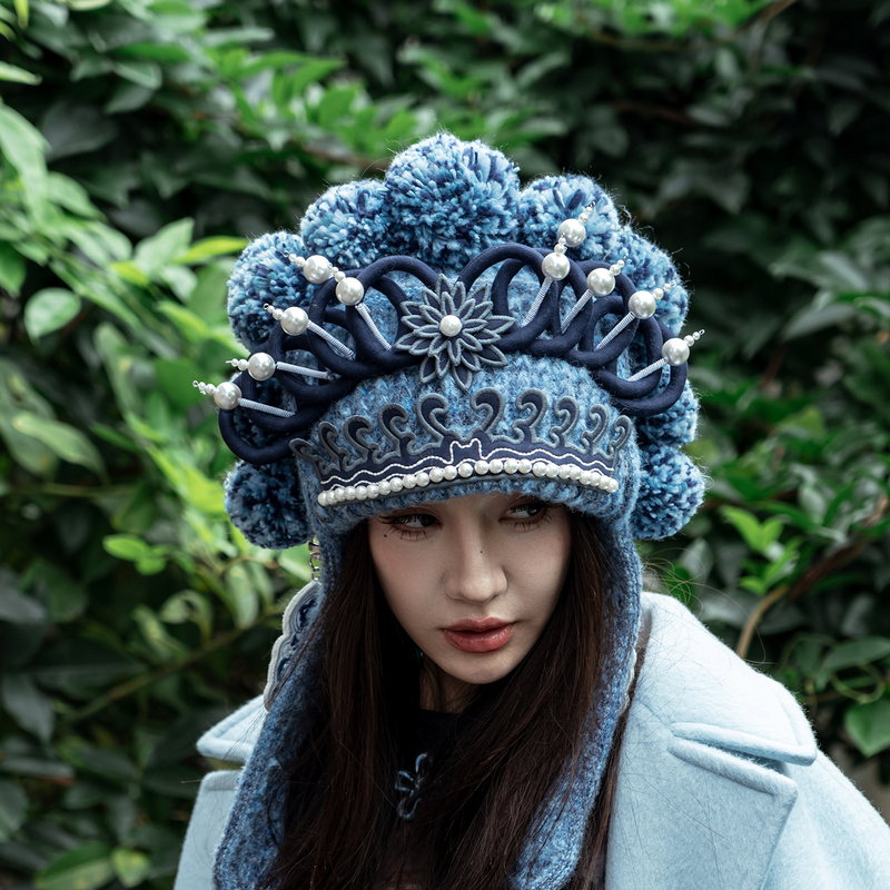 Original Design by Ya Xiaoqi: Little Green Yarn Hat with Chinese Mythical Elements, Knitted Hat with a Lively and Ethereal Feel, Warm Hat