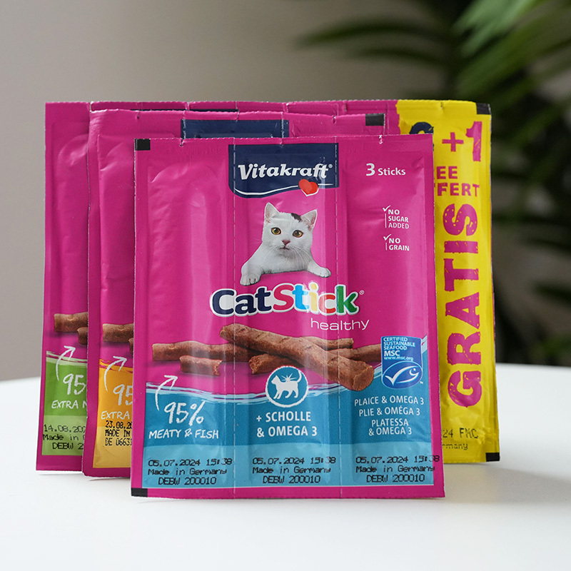 Corrupt Cat Vitakraft Cat Jerky Meat Strips Snacks Teething Reward Mixed Flavors 12 Packs