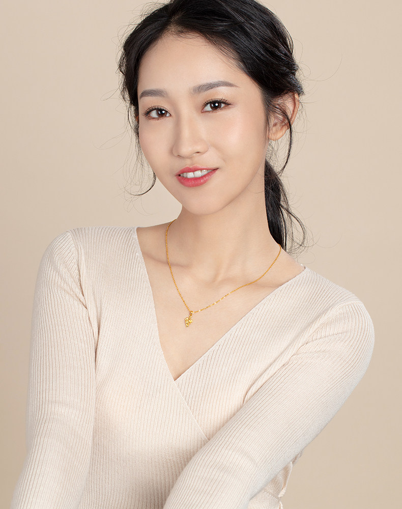 六福珠宝节节高升黄金项链吊坠女竹节挂坠不含链计价G01G0029DS